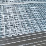 Light duty serrated bar grating hot dipped galvanized steel grating for sale