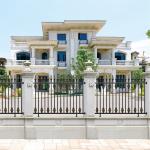 Powdercoated Aluminum Porch Railing Fence For Security And Decoration ODM for sale