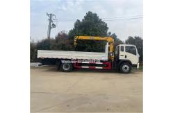 China Vehicle Lifter   Truck With Loading Crane supplier