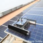 Powerful Lithium Battery Solar Panel Cleaning Robot for 24V Operating Voltage Systems for sale