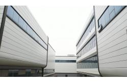 China Modern Long Span Steel Structure Warehouse Workshop Building With Insulation supplier