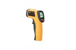 China 147.5g GM550E Infrared Industrial Thermometer With Data Retention supplier
