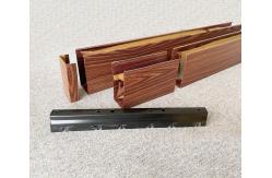 China 300x300x3000mm U Baffle Ceiling Thickness 0.5mm Customized Size supplier