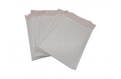 China Self Seal 160x200 Bubble Padded Mailers White Poly Bubble Mailers supplier