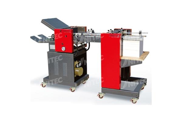 22000 Sheets / Hour Automatic Paper Folding Machine 2 Plates HB382SD