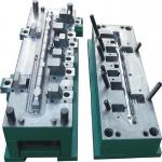 Customized Auto Radiator Plastic Tank Injection Mold with 100,000+ Tanks Life 45#/50#/P20 Material and 3D Design for sale