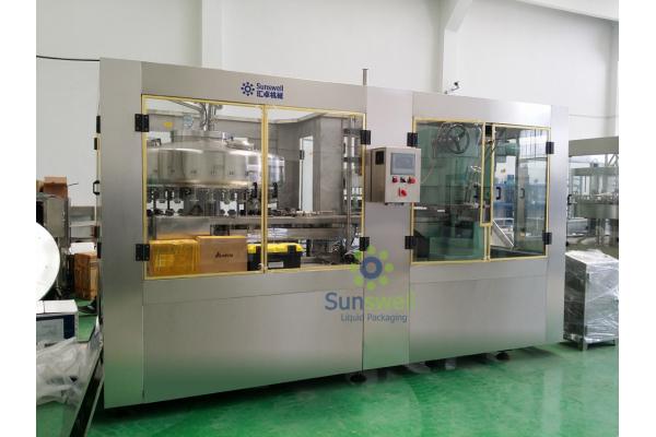 Automatic Carbonated Beverage Aluminum Can Filling Machine