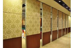 China Fabric Operable Sliding Portable Exhibition Walls 500 - 1230MM Width supplier