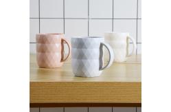 China Student Brush Plastic Water Toothbrush Cup Mug With Handle supplier