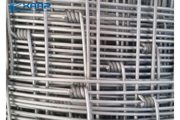 Eco Friendly Woven Wire Mesh Panels Easily Assembled Practical 10-200m Length