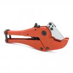 42mm Plastic PVC Pipe Cutter With Straight Edge SK5 Blade Ratcheting for sale