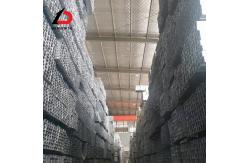 China Factory Price Sells Custom Dimensions 6m 12m Dx51d Galvanized Steel Pipes supplier