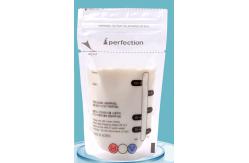 China Reusable Plastic Pouches Packaging Custom Pre - Sterilised Baby Breast Milk Storage supplier