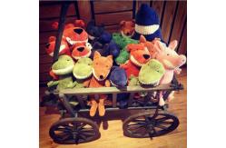 China Creative Unique Cute Plush Dolls Big Smile White Teeth 25cm Animal Shape supplier