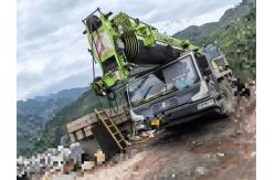 China 2019 Years Zoomlion Mobile Crane 80 Tons With Five-Arm Crane Jib supplier
