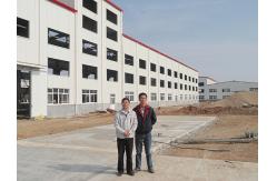 China Lightweight Steel Structure Fabricated Building Construction For Warehouse Workshop supplier