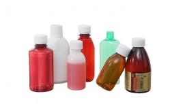 China Piston Pump ±0.5% 2400BPH Plastic Bottle Filling Machine supplier