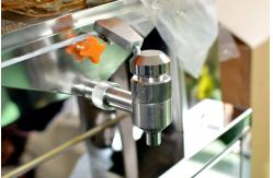 China Durable Commercial Automatic Orange Juicer Machine / Economic Squeeze Machines supplier