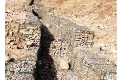 China OHSAS 18001 Gabion Baskets 2mx1mx1m Gabion Wire Mesh supplier