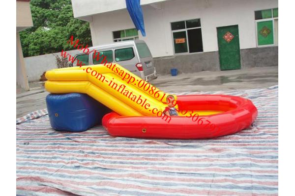 children inflatable pool with slide