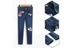 China Slim Fit Style Whisker Baby Girl Jeans Pants With Sequin Patch Design supplier