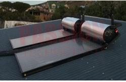 China Pressure Blue Titanium Flat Plate Solar Geysers Flat Panel Solar Collector supplier