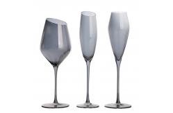 China Classic Long Stem Smoky Crystal Wine Glasses With Decanter Food Grade supplier