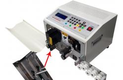 China 50HZ Copper Wire Cutting Stripping Machine With 4 Wheel Drive supplier