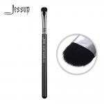 Precise Flat Head Eyeliner Makeup Brushes Wood Handle Short Shader Brush for sale