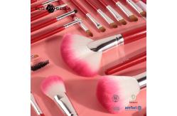 China Synthetic Bristles Cosmetic Makeup Brush Set 24pcs Shiny Wooden Handle supplier
