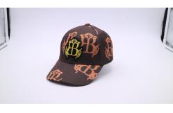 China Unconstructed 7 Panels 52cm Printed Baseball Caps With Plastic Closure supplier