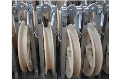 China Galvanized Steel Frame Overhead Line Construction Tools Nylon Pulleys 660 * 100mm supplier