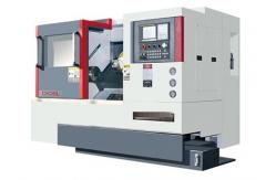 China Electric CNC Metal Lathe Mt6 High Precision Cnc Lathe With Program Control System supplier