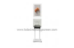 China 21.5 Inch Lcd Digital Totem With Automatic Foam Soap Hand Sanitizer Dispenser supplier