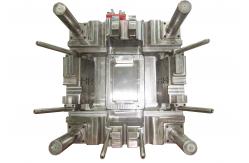 China H13 P12 1.2378 Plastic Commodity Mold 4 Drop Cold Runner supplier