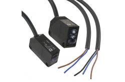 China Omron Photoelectric Switch Sensor E3z-D62 Detection Distance Up To 1000mm supplier