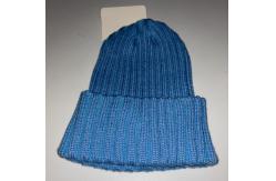 China Lightweight Knitted Hat Made By Blending Reflective Yarn With Paper Fiber Yarn supplier