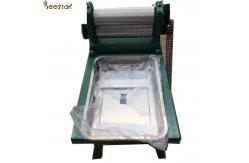 China Electrical Comb Foundation Machine Of Beeswax Foundation Machine For Beekeeping Equipment supplier