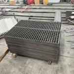 Customized Excellent Anti Skid Galvanized Steel Grating with Durability for sale