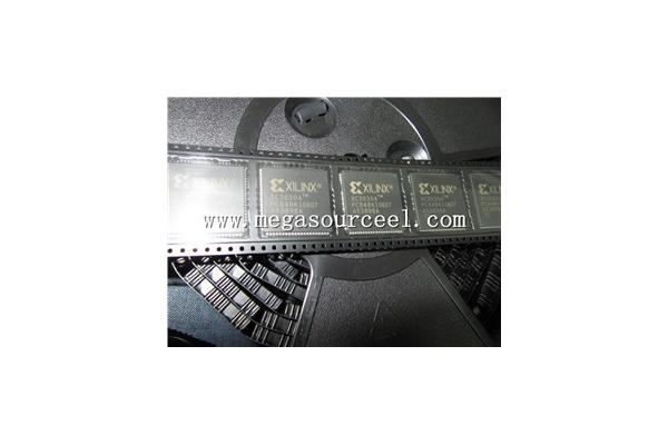 Programmable IC Chip XC3030A-7PC84C - XILINX - Field Programmable Gate Arrays
