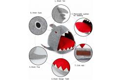 China Mechanical Wash Felted Wool Cat House Shark Pattern With Detachable Mat supplier