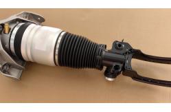 China Air Suspension Strut Shock Absorber Front For Q7 Cayenne 7L8616040D supplier