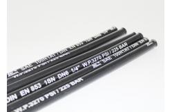 China SAE100 R2 High Pressure Hydraulic Hose With Smooth Surface For Machinery Equipment supplier