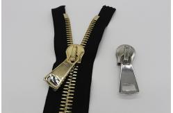 China 12 # Open End Reversible Coat Zippers , 26 Inch Heavy Duty Leather Jacket Zippers supplier
