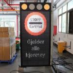 Outdoor DIP P16 LED Traffic Signs 1024mm*1024mm Safety Signage for sale