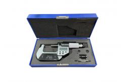 China 25-50mm IP54 Protection Degree Five Buttons Digital Outside Micrometer supplier