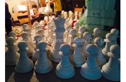 China Modern Style Oversize Fiberglass Unique Chess Sets High Polish Pawn Piece supplier