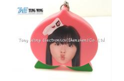 China Cute Pink Peach Shaped Musical Keyring Custom Talking Keychain supplier