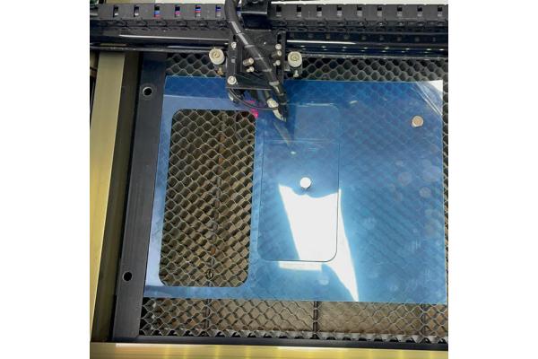 9HD Screen Protector Mobile Back Cover Sticker Design Laser Cutting Machine