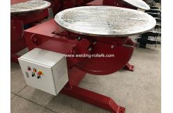 China 2000kg Automatic Pipe Welding Positioner Turntable With Hand Control Box And Foot Pedal supplier
